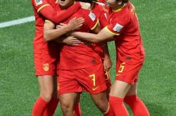 英雄联盟总决赛直播-国际女足赛事中，强队实力擅长防守