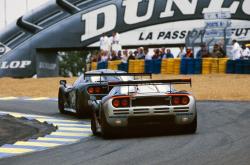 英雄联盟总决赛门票-东亚旋风席卷温布利，当足球场变成东决关键战的战场