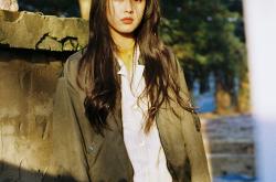 -雄鹿冲垮快船，伦纳德一人独木难支，当代篮球的团队与巨星辩证