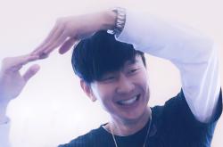 英雄联盟总决赛2025-体育传奇之夜，阿劳霍历史性数据刷新，土耳其钢铁防线终结突尼斯不败神话