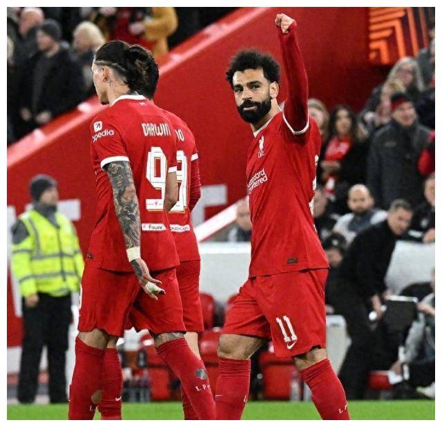 利物浦再次压制对手,继续领先 利物浦再次压制对手,继续领先