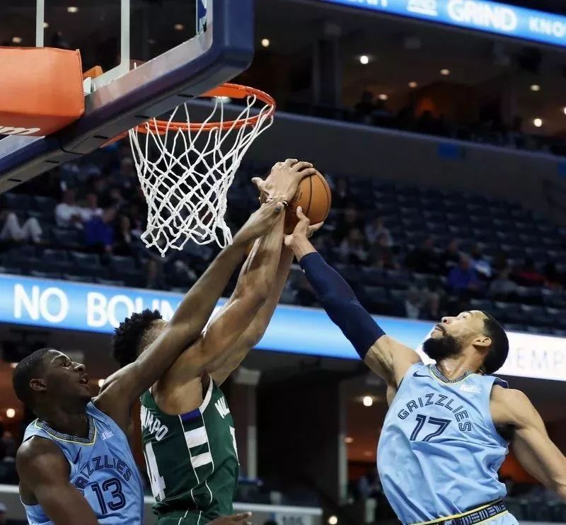 关于萨拉戈萨险胜对手，苦战取三分的信息