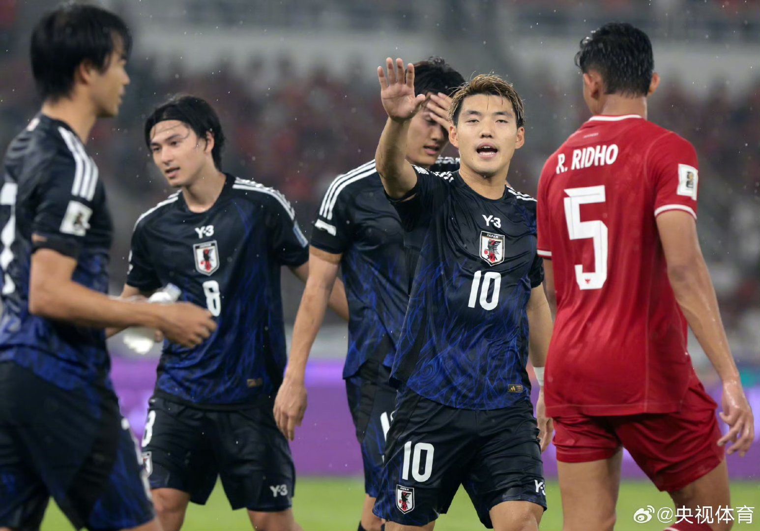 日本国家队在国际比赛中夺冠