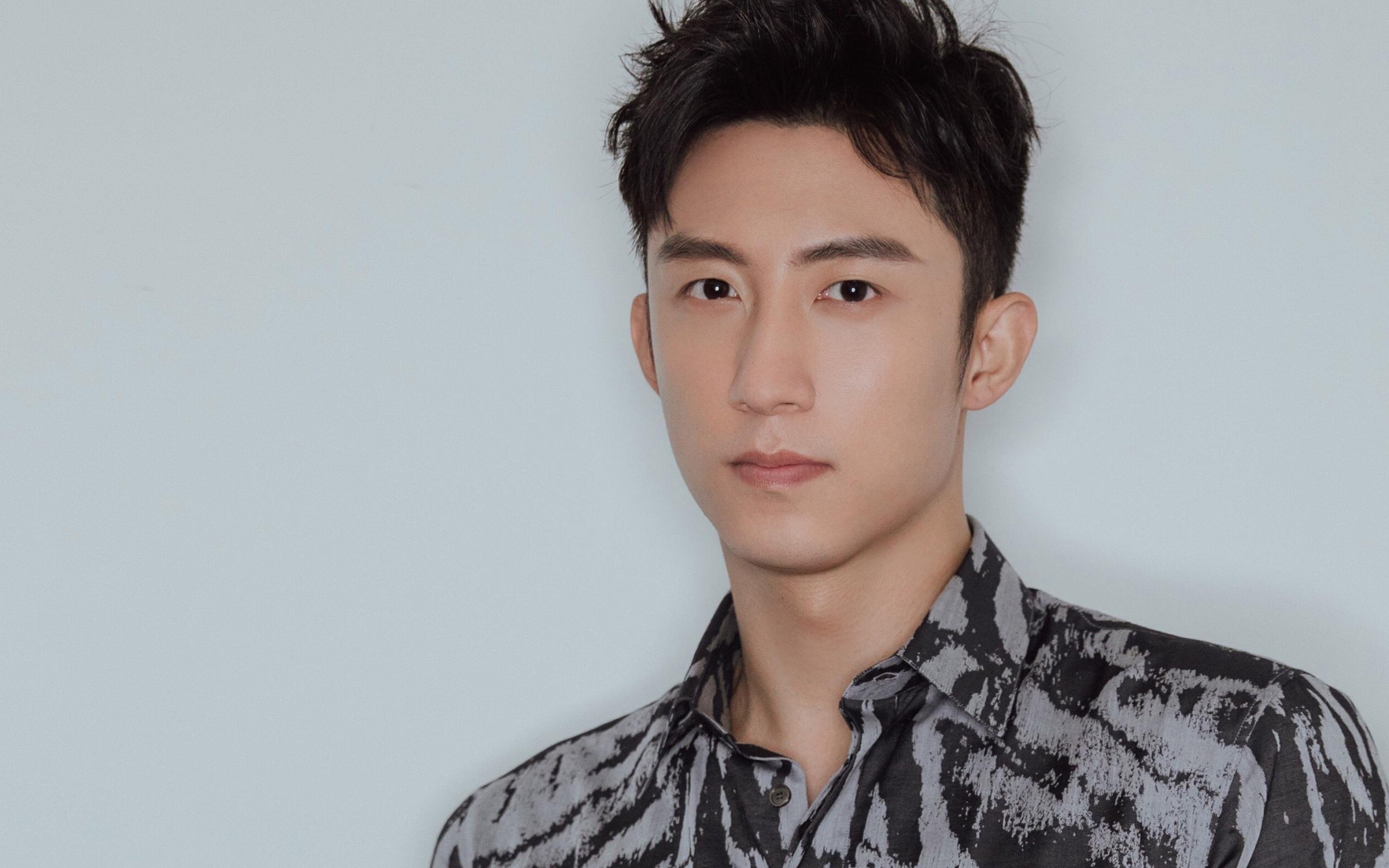 一锤定音，卡塞米罗在德甲争冠风暴夜用连续得分撕裂僵局